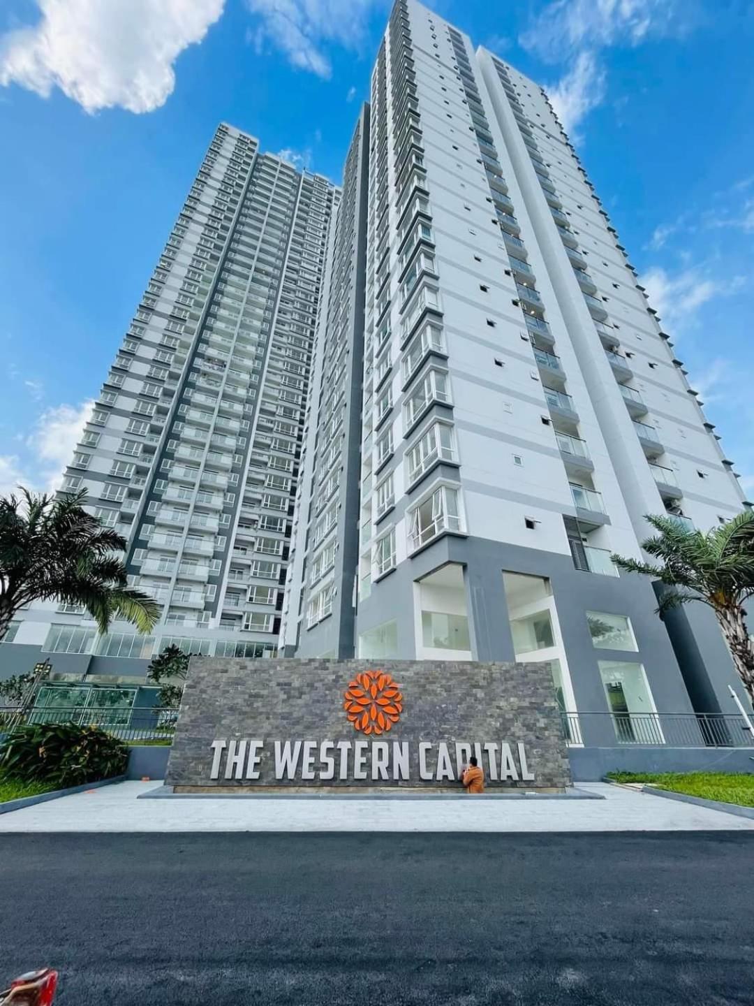 Can Ho The Western Capital 3Pn Ho-Chi-Minh-Stadt Exterior foto