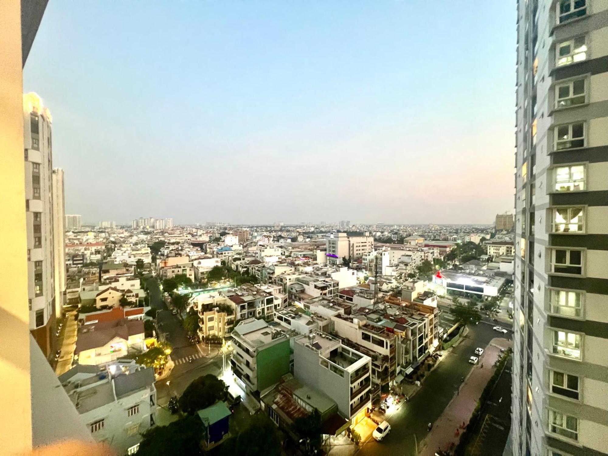 Can Ho The Western Capital 3Pn Ho-Chi-Minh-Stadt Exterior foto